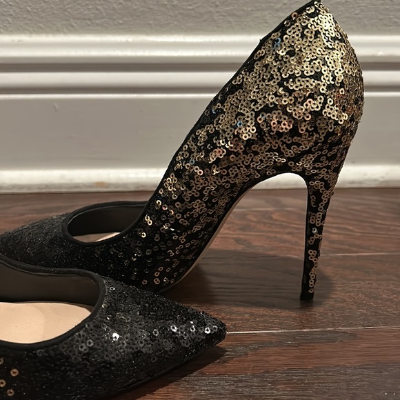 ALDO Black Gold Sequins Heels Pumps Size 7.5 - Picture 8 of 15